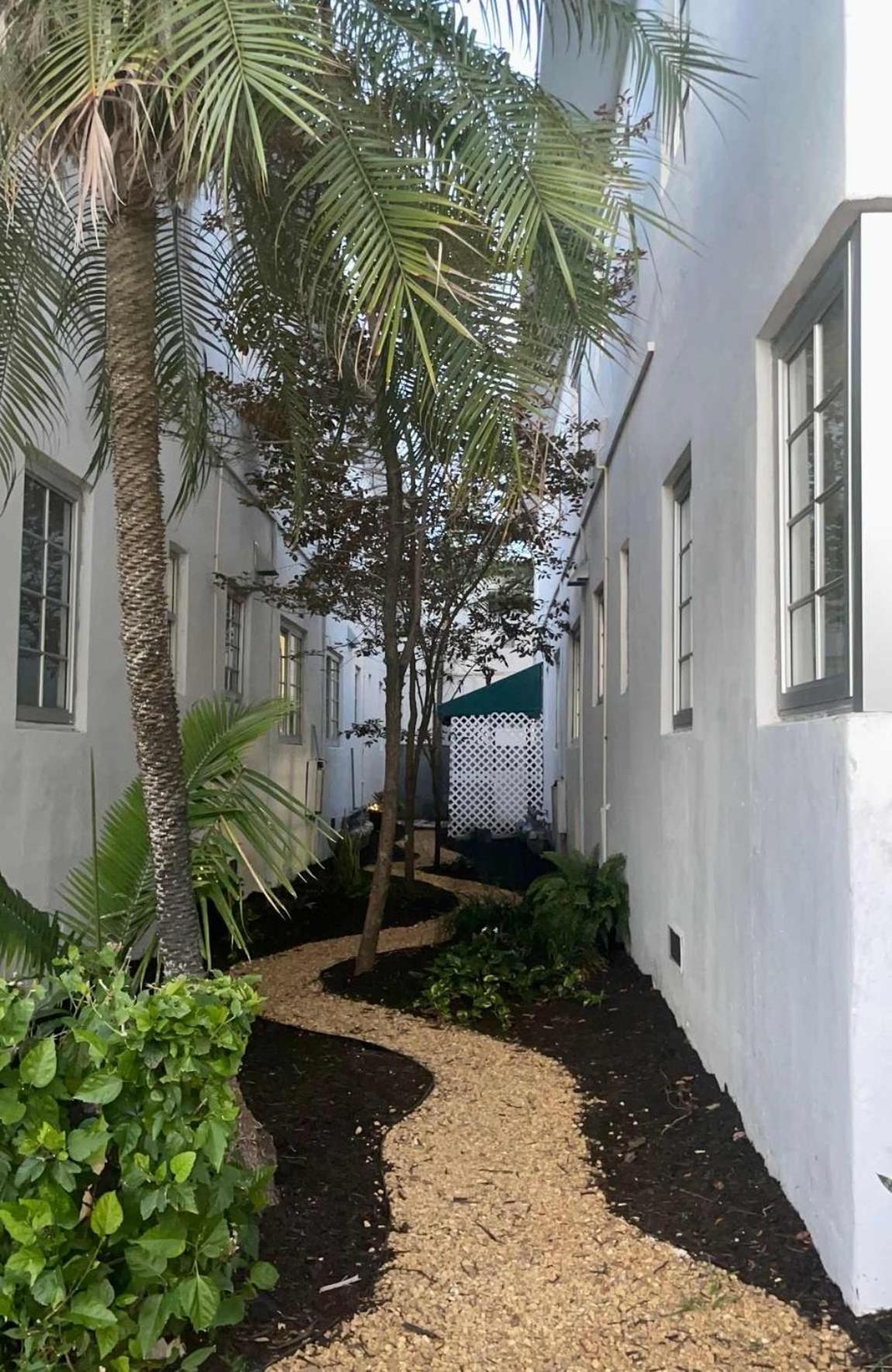 South Beach 2 Bedroom Family & Pet Friendly Apartment With Balcony & Free Parking Маями Бийч Екстериор снимка